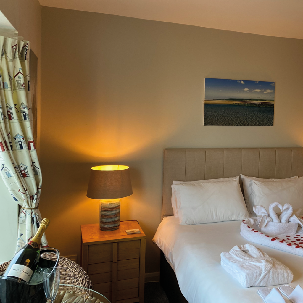 Bridal suite Waterfront Inn image
