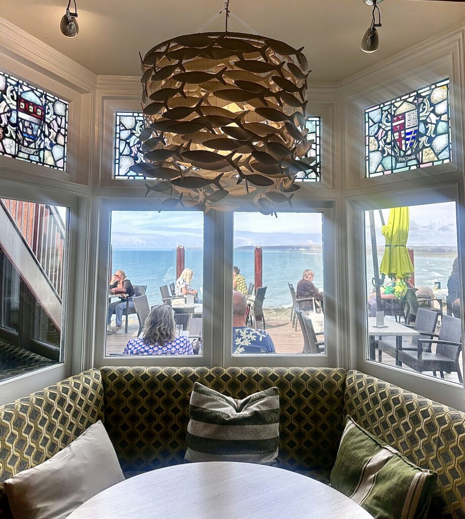 Pier House Bar Area